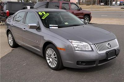 Used Mercury Milan 2007 : $15995