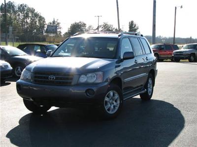 Used Toyota Highlander 2002 : $10500