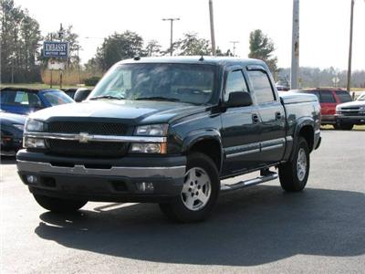 Used Chevrolet Silverado 2005 : $19800