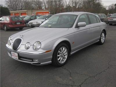 Used Jaguar SType 2001 : $10996
