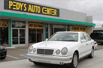 Used Mercedes Benz EClass 1997 : $6995