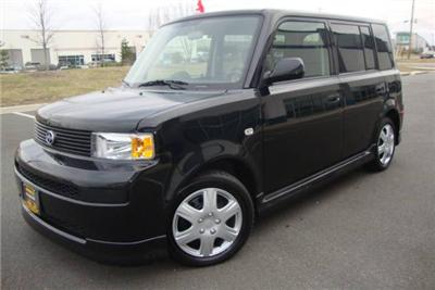 Used Scion xB 2005 : $9495