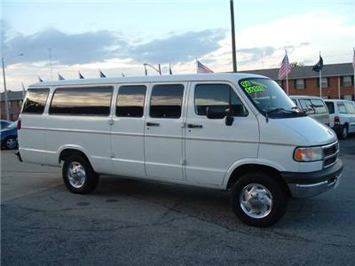 Used Dodge RamWagon 1996 : $6999