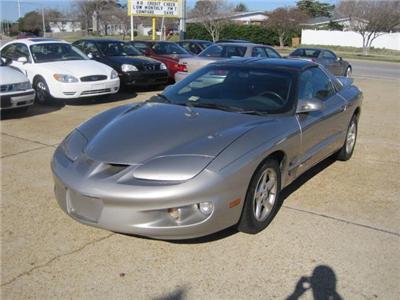 Used Pontiac Firebird 1999 : $3995
