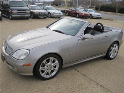 Used Mercedes-Benz SLKClass 2004 : $12995
