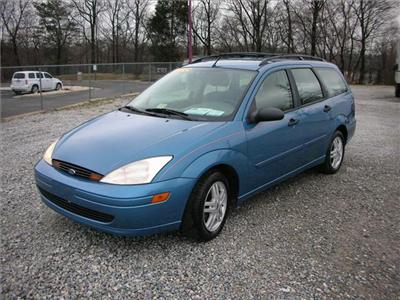 Used Ford Focus 2000 : $3690