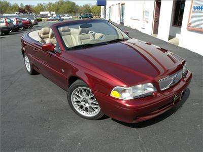 Used Volvo C70 2001 : $7950