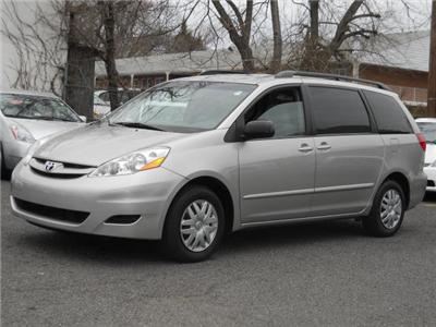 Used Toyota Sienna 2008 : $19995