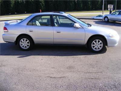 Used Honda Accord 2002 : $7350