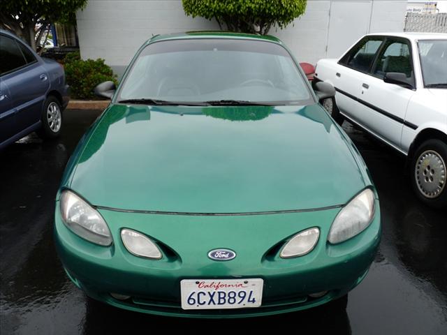 Used Ford Escort ZX2 2002 : $3984