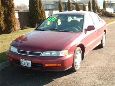 Used Honda Accord 1996 : $3995