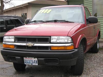 Used Chevrolet S10 2002 : $3850