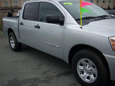 Used Nissan Titan 2005 : $12995