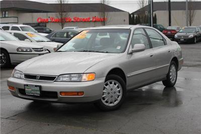 Used Honda Accord 1996 : $5995