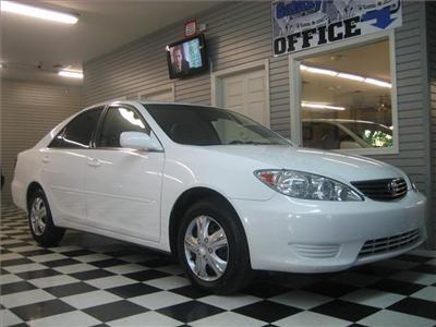 Used Toyota Camry 2005 : $8997