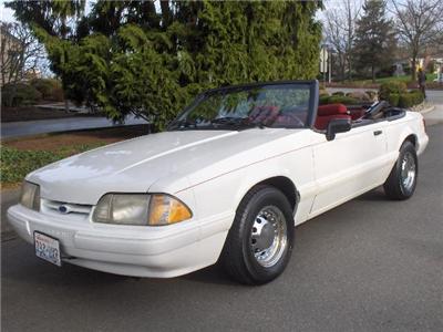 Used Ford Mustang 1993 : $3450