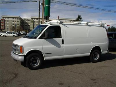Used Chevrolet Express 2000 : $2995