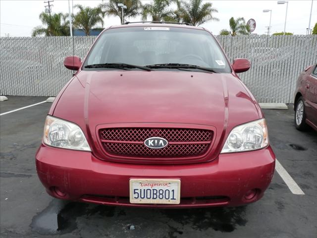 Used Kia Sedona 2004 : $6484