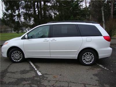 Used Toyota Sienna 2008 : $27995