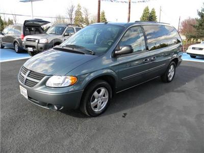 Used Dodge GrandCaravan 2005 : $11950