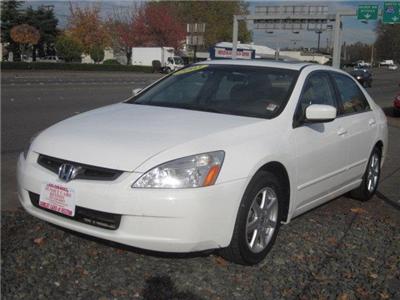 Used Honda Accord 2003 : $9988