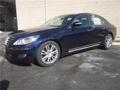 New Hyundai Genesis 2011 : $44035