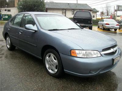 Used Nissan Altima 2000 : $5600