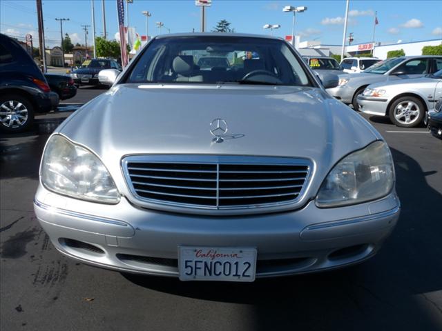 Used Mercedes Benz S Class 2000 : $11984