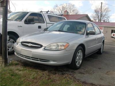 Used Ford Taurus 2002 : $4995