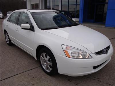 Used Honda Accord 2005 : $14979