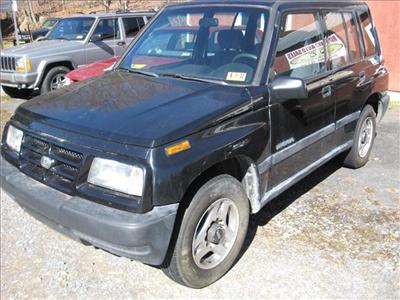 Used Geo Tracker 1996 : $3995