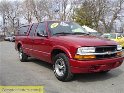 Used Chevrolet S10 1998 : $5944