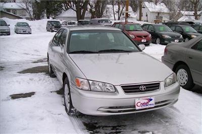Used Toyota Camry 2000 : $5950