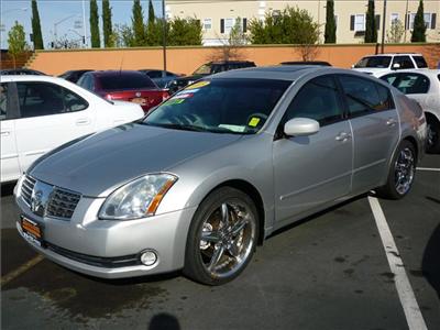 Used Nissan Maxima 2005 : $12500