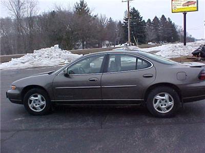 Used Pontiac GrandPrix 2000 : $3495