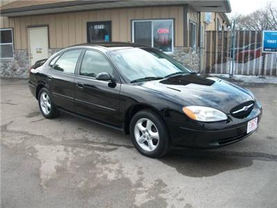 Used Ford Taurus 2000 : $6995
