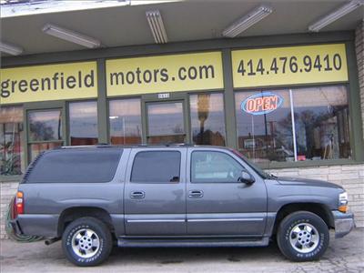 Used Chevrolet Suburban 2002 : $11995