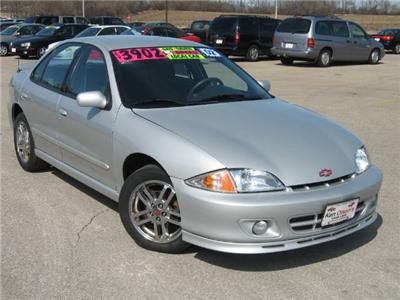 Used Chevrolet Cavalier 2002 : $3902