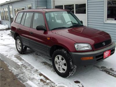 Used Toyota RAV4 1997 : $3995