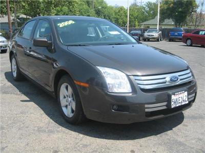 Used Ford Fusion 2006 : $9999