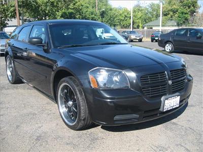 Used Dodge Magnum 2006 : $11999