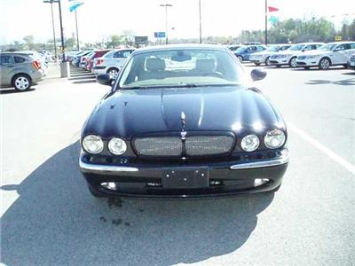 used Jaguar XJR 2004 : $18500
