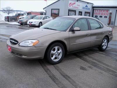 Used Ford Taurus 2002 : $4995