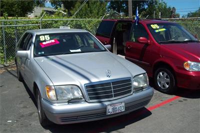 Used Mercedes Benz SClass 1995 : $3450