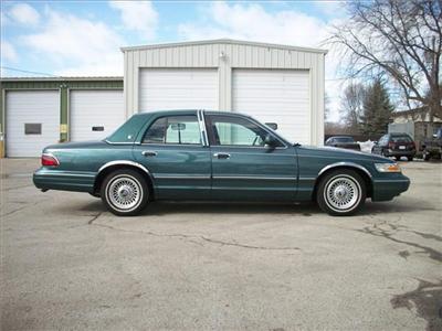 Used Mercury GrandMarquis 1995 : $2995