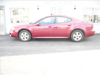 Used Pontiac GrandPrix 2006 : $9785
