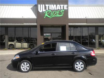 Used Nissan Versa 2007 : $9995