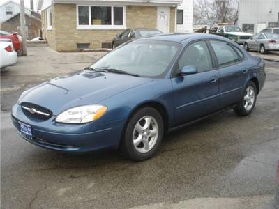 Used Ford Taurus 2002 : $5995