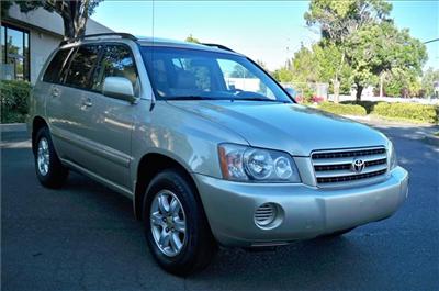 Used Toyota Highlander 2001 : $9495