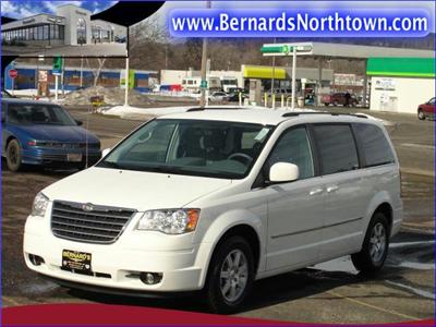 Used Chrysler TownCountry 2010 : $20977